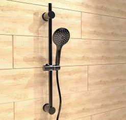 SCHÜTTE Raven Doucheset Met Handdouche - 70 Cm Glijstang - 3 Standen - Zwart Mat 9 SCHÜTTE Raven Doucheset Met Handdouche - 70 Cm Glijstang - 3 Standen - Zwart Mat -Grohe Winkel 1200x1144 2