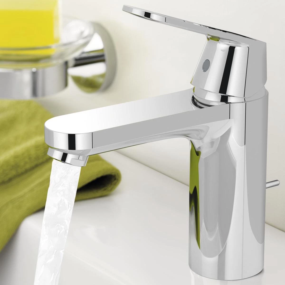 GROHE Eurosmart Cosmopolitan Wastafelkraan - Medium Uitloop - Met Trekwaste - Chroom - 2339700E 3 GROHE Eurosmart Cosmopolitan Wastafelkraan - Medium Uitloop - Met Trekwaste - Chroom - 2339700E - Image 3