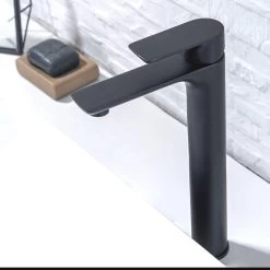 LOMAZOO Wastafelkraan Zwart Taurus - Kraan Wastafel - Kraan Badkamer - Badkamerkraan Zwart -Grohe Winkel 1200x1200 1384