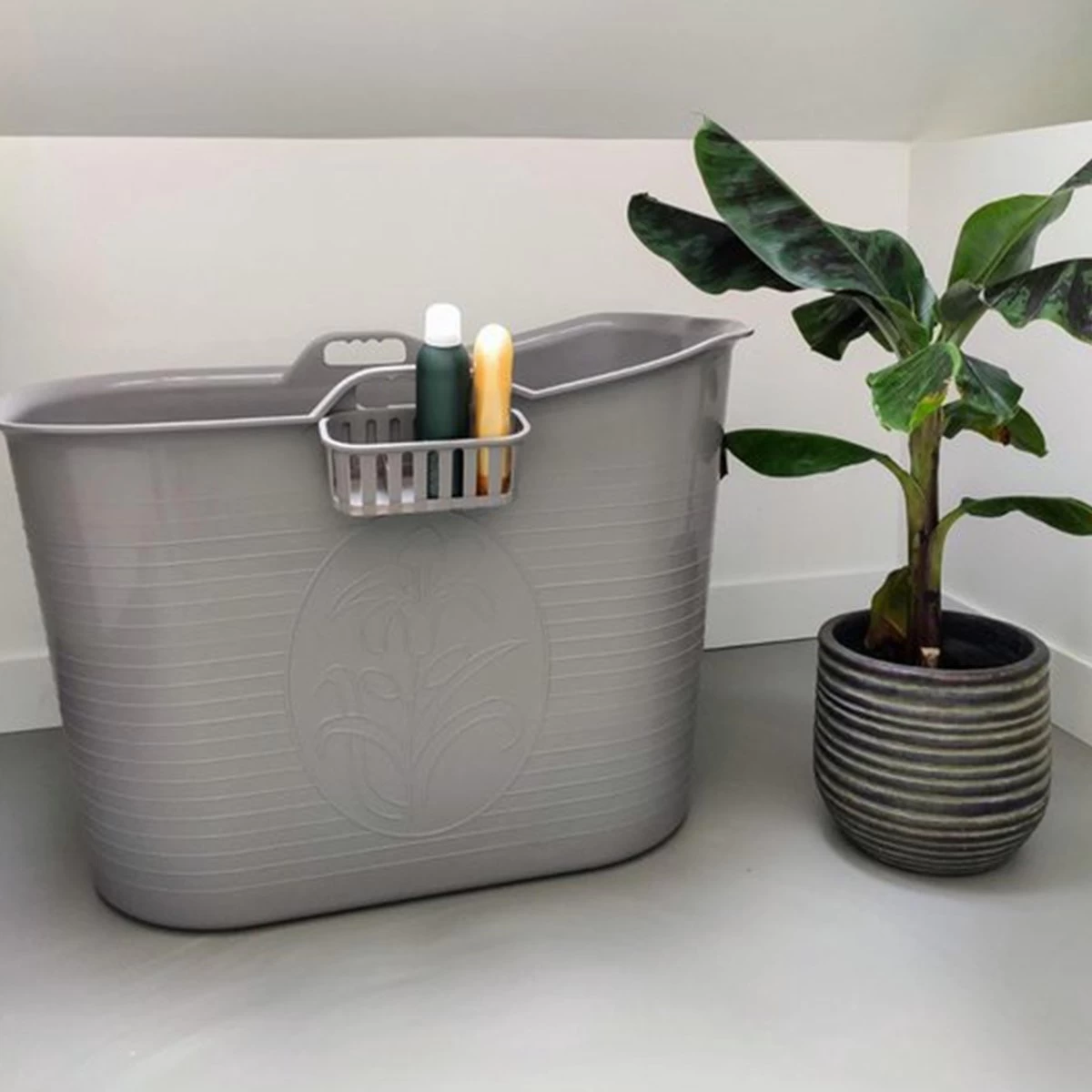 Zitbad Voor Volwassenen – 200L – Bath Bucket – Met Bruisballen – Grijs 4 Zitbad Voor Volwassenen – 200L – Bath Bucket – Met Bruisballen – Grijs - Image 4