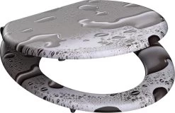 SCHÜTTE WC-Bril 80123 GREY STEEL - MDF-Hout - Soft Close - Verchroomde Scharnieren - Decor - 3-zijdige Print -Grohe Winkel 1200x778