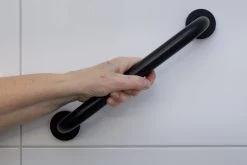 Highport Handgreep Zwart Voor Bad Of Douche - Sterke Metalen Wandgreep -Wandbeugel 30,5 Cm - Zwarte Aluminium Handgreep - Wandgreep Voor Badkamer - Douche - Toilet - Toiletbeugel - Badgreep - Douchegreep - Inclusief Ophangmateriaal -Grohe Winkel 1200x800 33