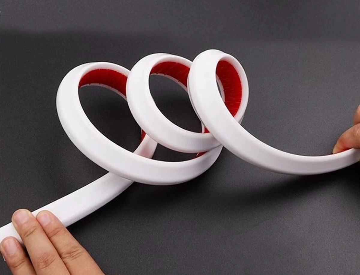 Lariwo Sanitair® Siliconen Waterdorpel 100cm 100 Cm Zwart Douche Douchebak Douchegordijn Wc Toilet Wasbak Waterstopper Waterdorpel Waterdrempel 2 Lariwo Sanitair® Siliconen Waterdorpel 100cm 100 Cm Zwart Douche Douchebak Douchegordijn Wc Toilet Wasbak Waterstopper Waterdorpel Waterdrempel - Image 2