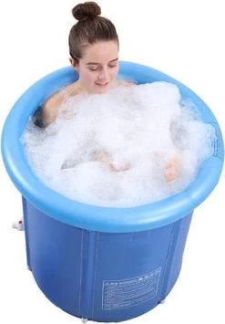 OpblaasbaarDirect | Opblaasbaar Bad - 1 Persoons Balkonbad - IJsbad / Tub Met Afvoerslang En Opblaasbare Rand - Met Comfortable Zitting - 75x80cm - Ijschallenge -Grohe Winkel 835x1200 1