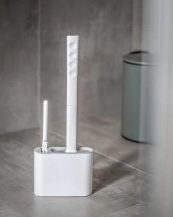 Lopoleis WC Borstel – Toiletborstel – Gesloten Bodem – WC Borstel Met Randreiniger – Siliconen – Grijs – WC Borstel Met Houder – Vrijstaand – Hangend – WC Borstel En Houder -Grohe Winkel 960x1200 8